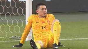 尔稍占上风